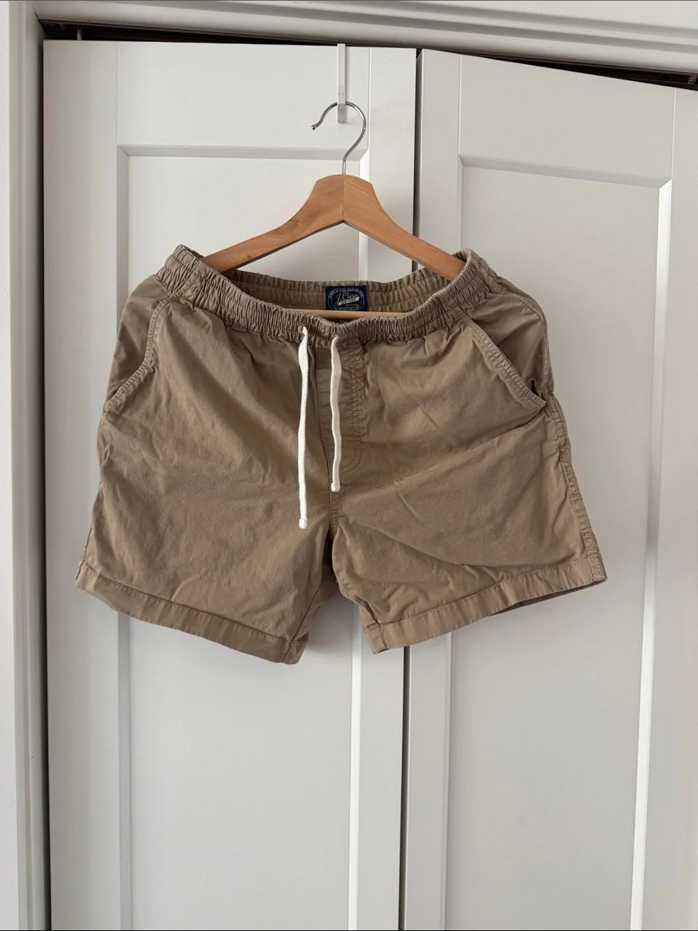 J. Crew Men’s Flat Front Khaki Drawstring Shorts